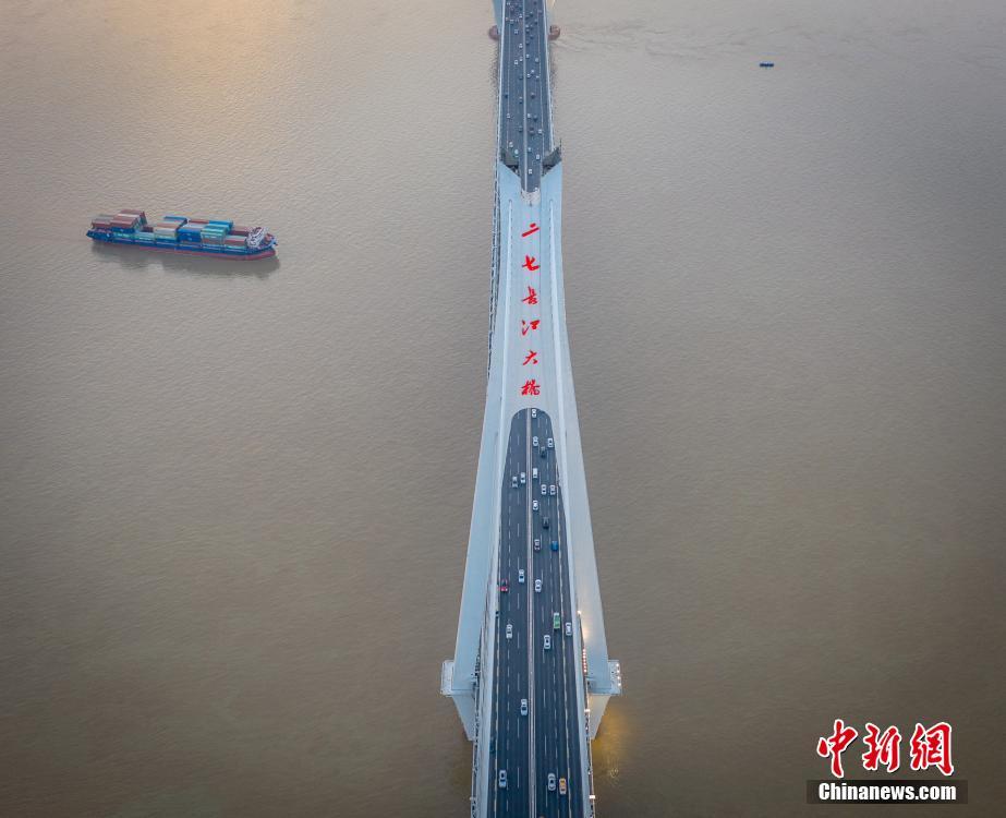 Gay引诱外卖员com2o22