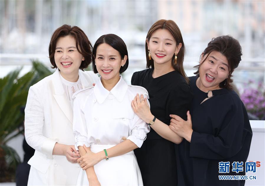 女被 c 游戏模拟器