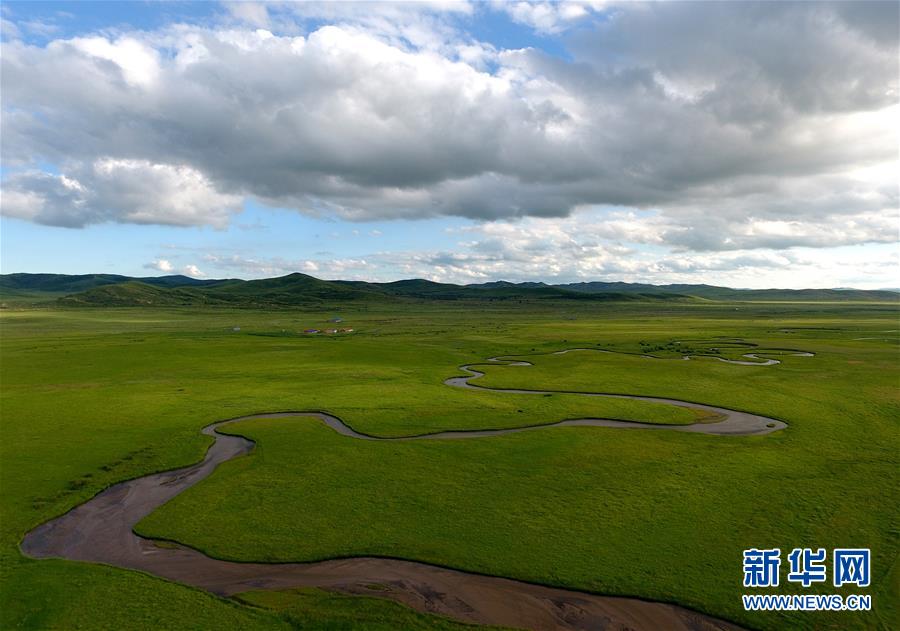 最惹火修真《校花的贴身高手》8.23双端公测[多图]