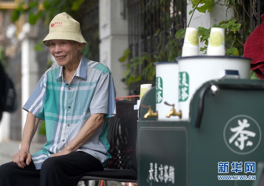 野外猛男的大粗鳮1巴