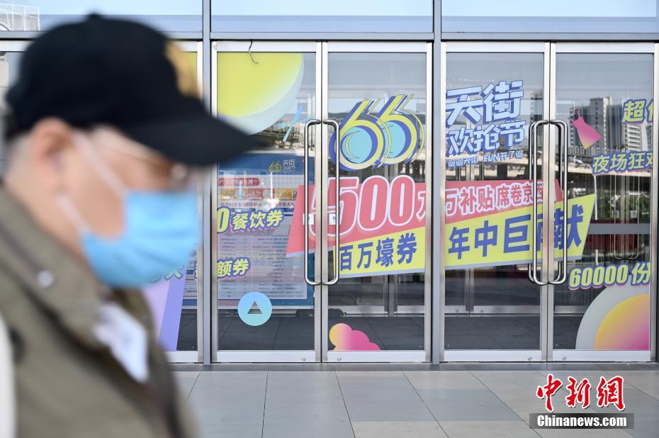 少妇人妻偷人精品无码