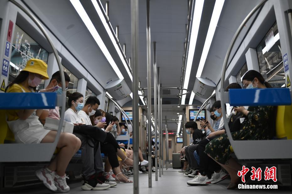 爱爱动态图