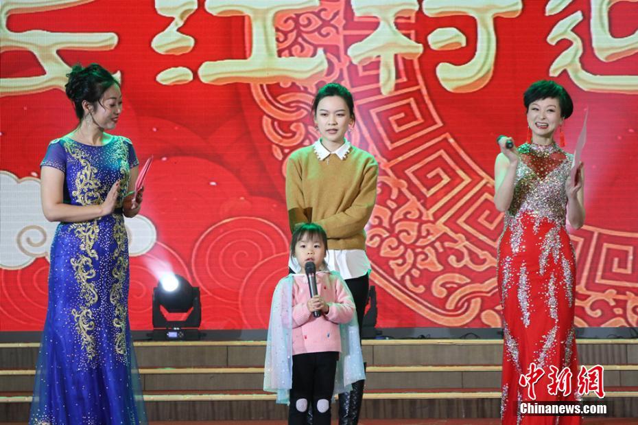 男Ji大巴进入女人的视频
