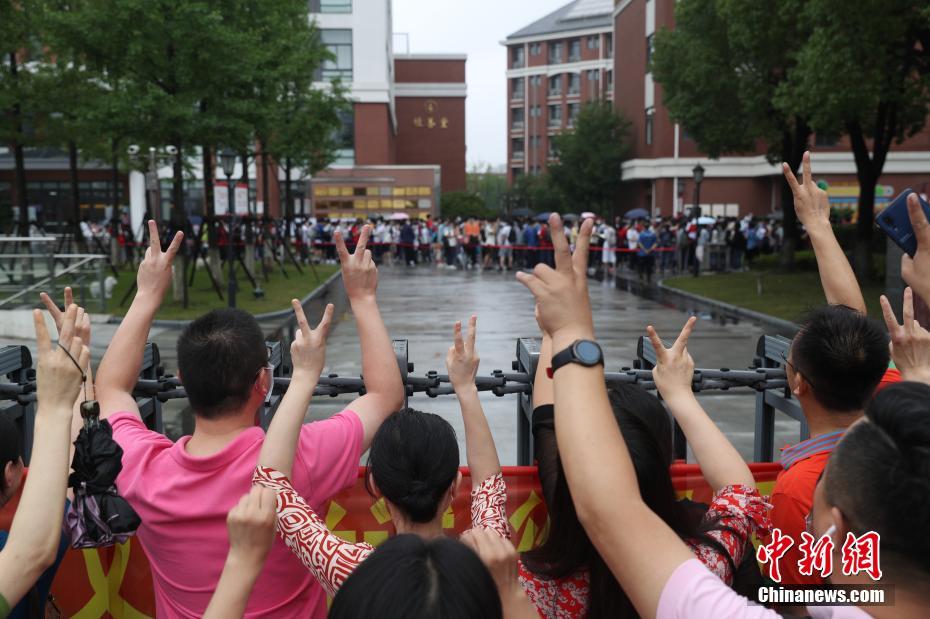 香港偷拍性爱网