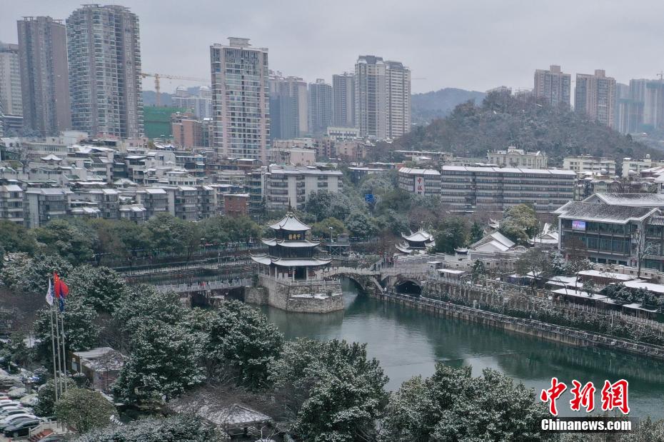 韩国一级乱伦毛片