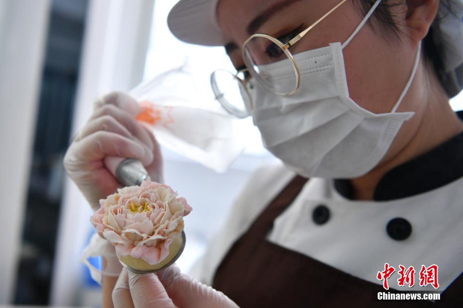 男男在教室伦流澡到尿Hnp