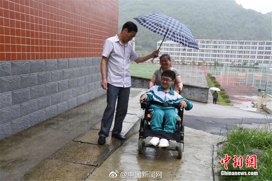 Av成年直播