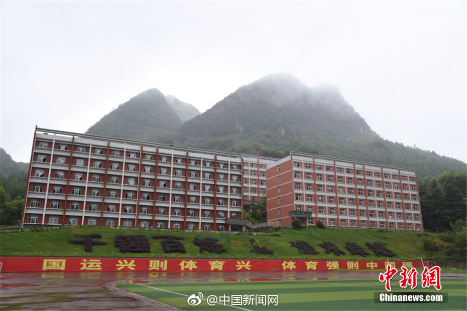 国产伦精品一区二区三区四区免费