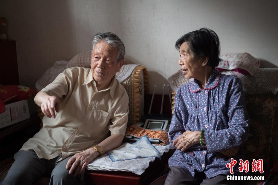 九旬夫妻抗战结伉俪无手续结伴75年渴望一张结婚证