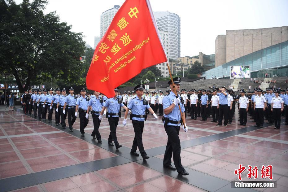 亚洲人成电影