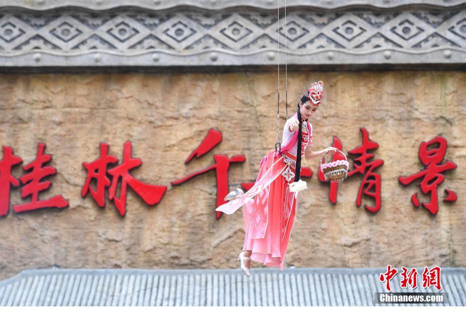 老熟女亂伦AV