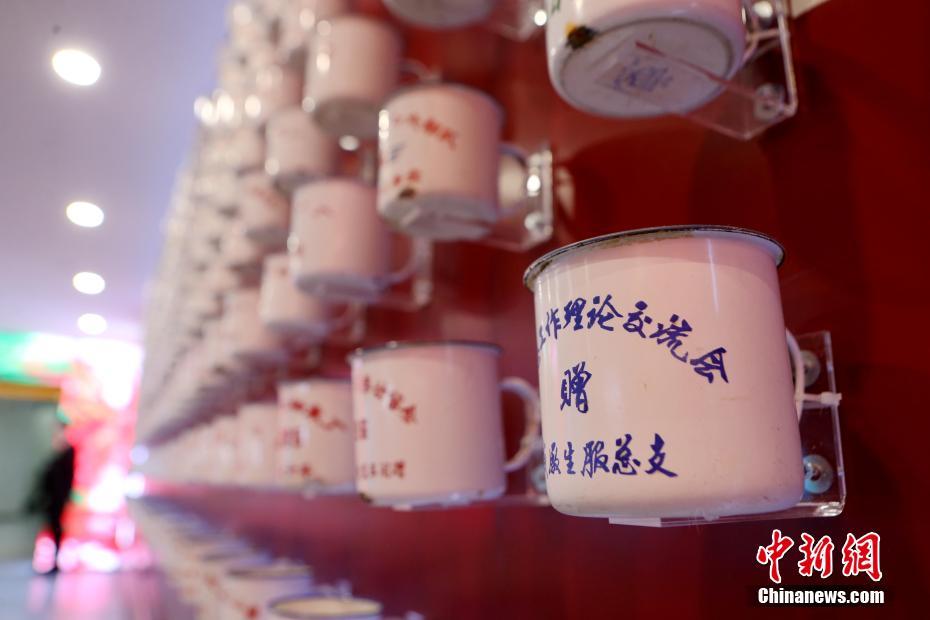 被黑人干流白浆视频