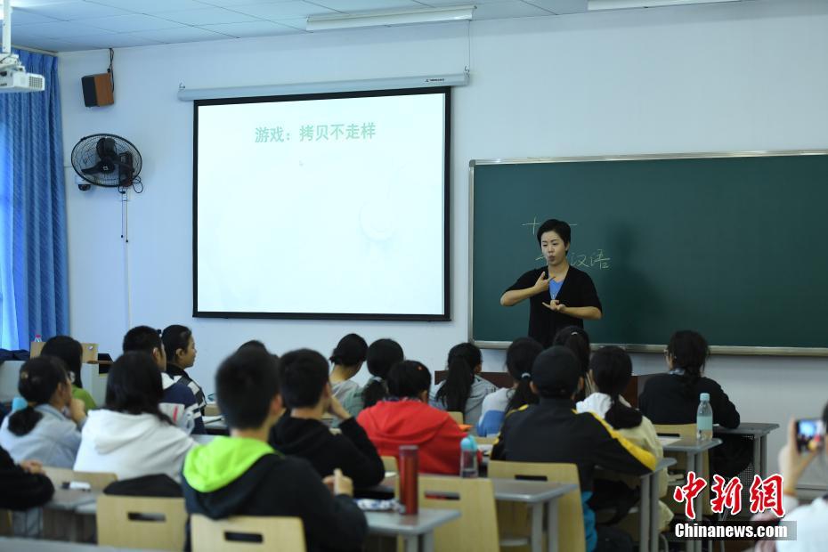 澳洲黄色片欧美性爱