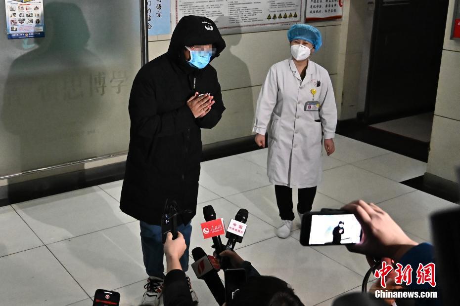 吴梦梦被男人猛烈进入