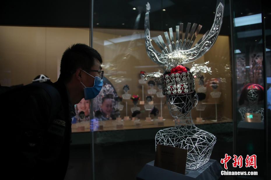 白丝被操