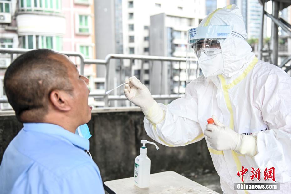 十八禁疯狂 喷水自慰爽男男