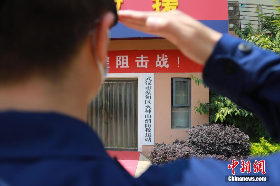 日本入室暴虐人妻在线视频