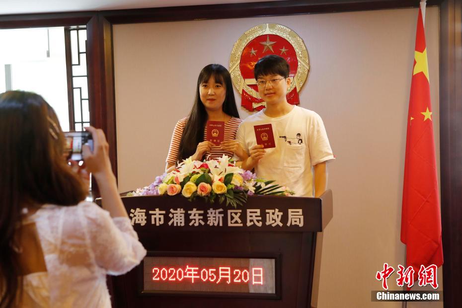 高潮黄色影片