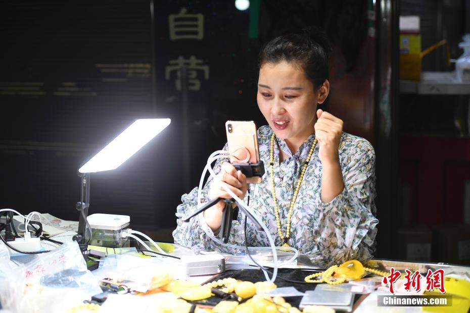 欧美一级黄片在线