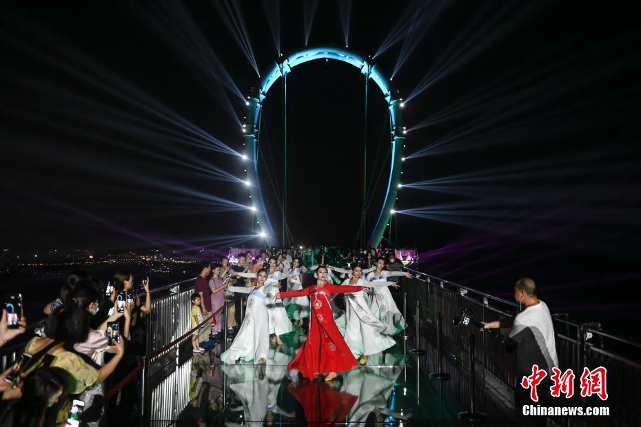 僧侣之夜1～12无打码Hd视频