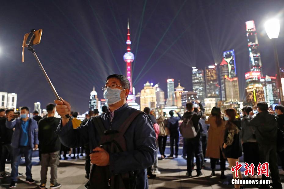 欧美性猛交 XX 自慰中国