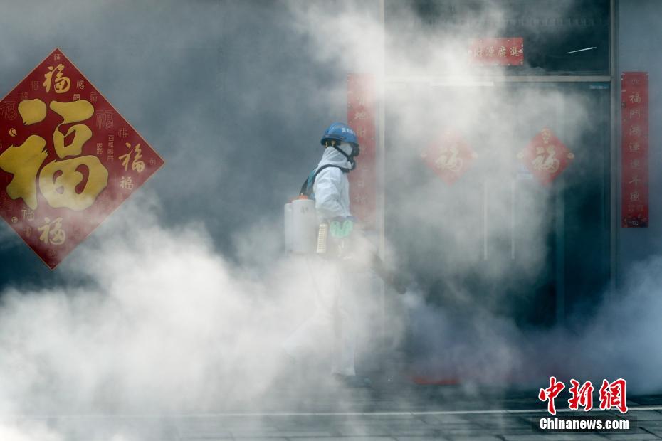 寡妇大J8又粗又大