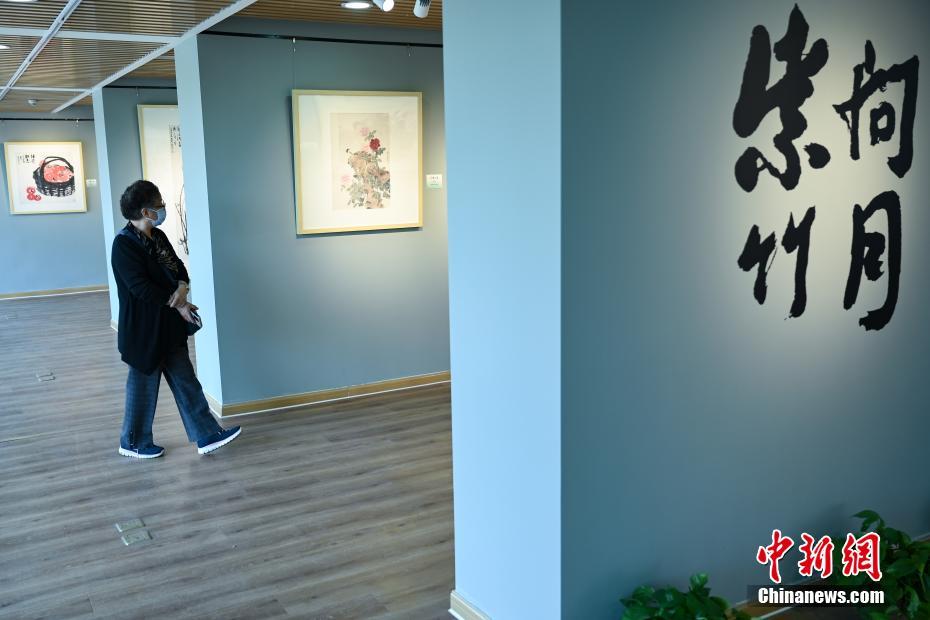 高跟91    白丝