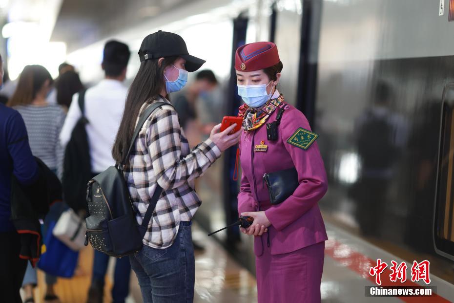 狗操女人、逼