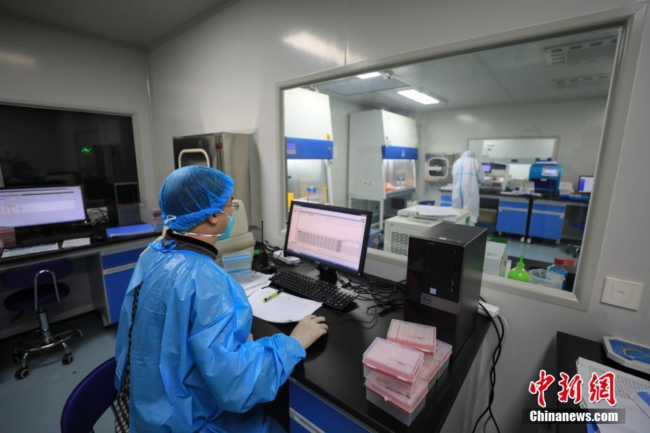 《图书馆的女朋友》第一季