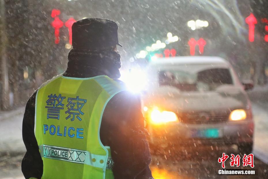 免费B站看大片美女直播