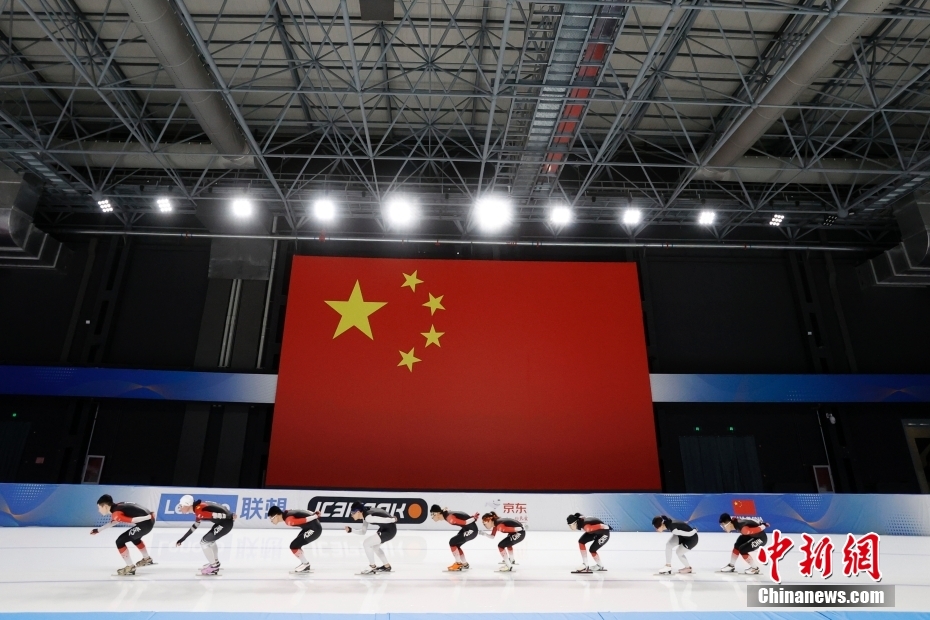 中国青年gary东北大飞机打桩