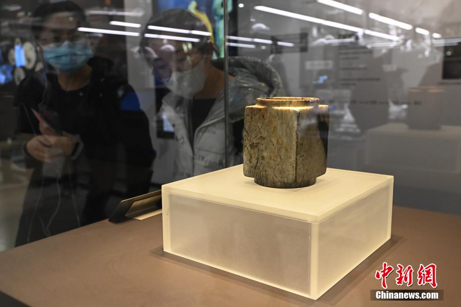纲手裸乳被爆 白浆的动画