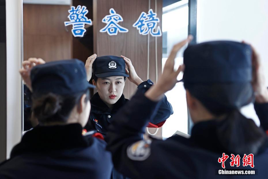 欧美Ⅹ╳╳性派对俱乐部电影