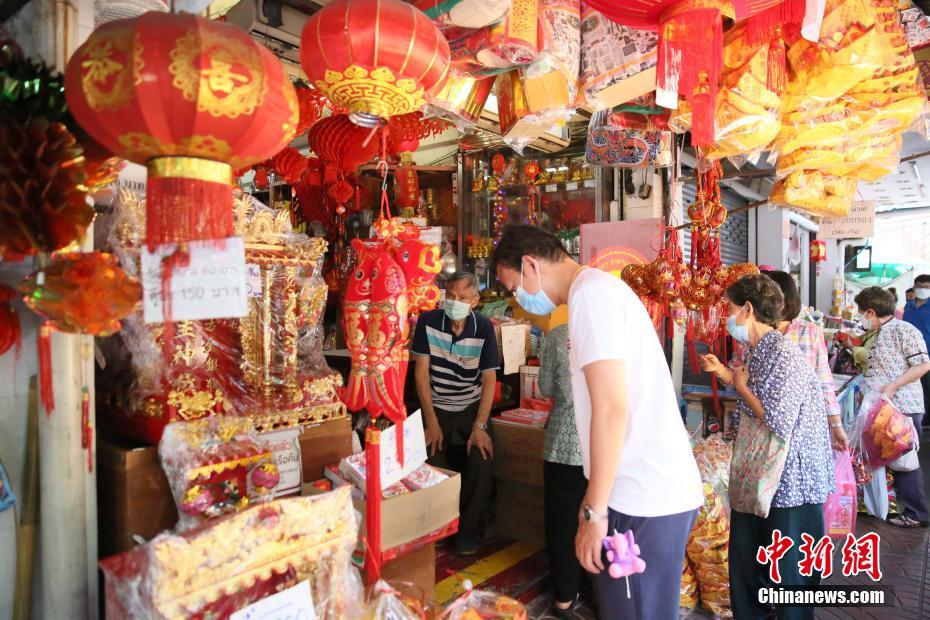 台湾偷拍网站一二三区