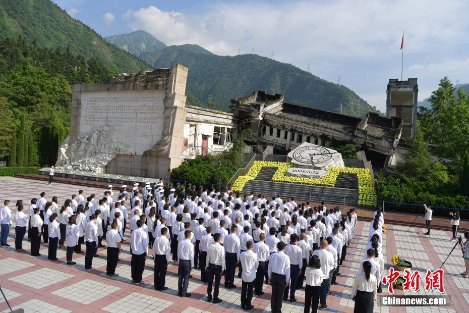 免费 成人 色情 影片
