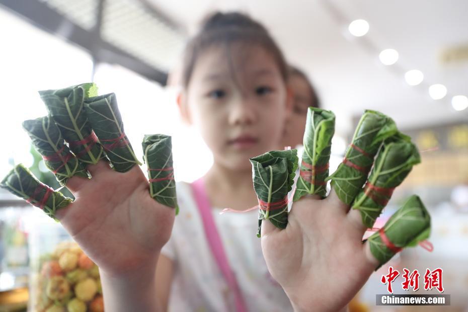 不知火舞被 同人