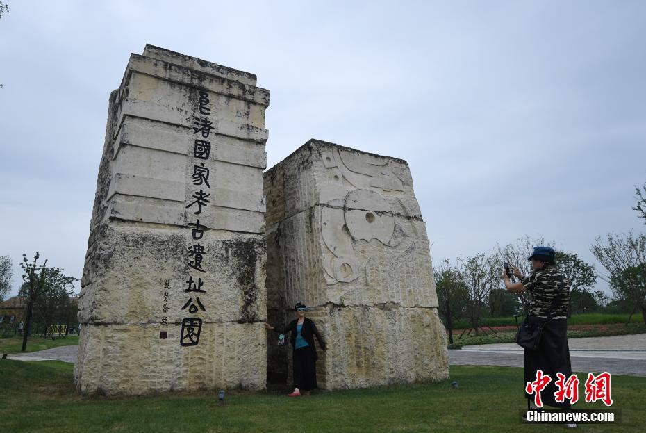 亚洲女人毛毛多毛耸耸