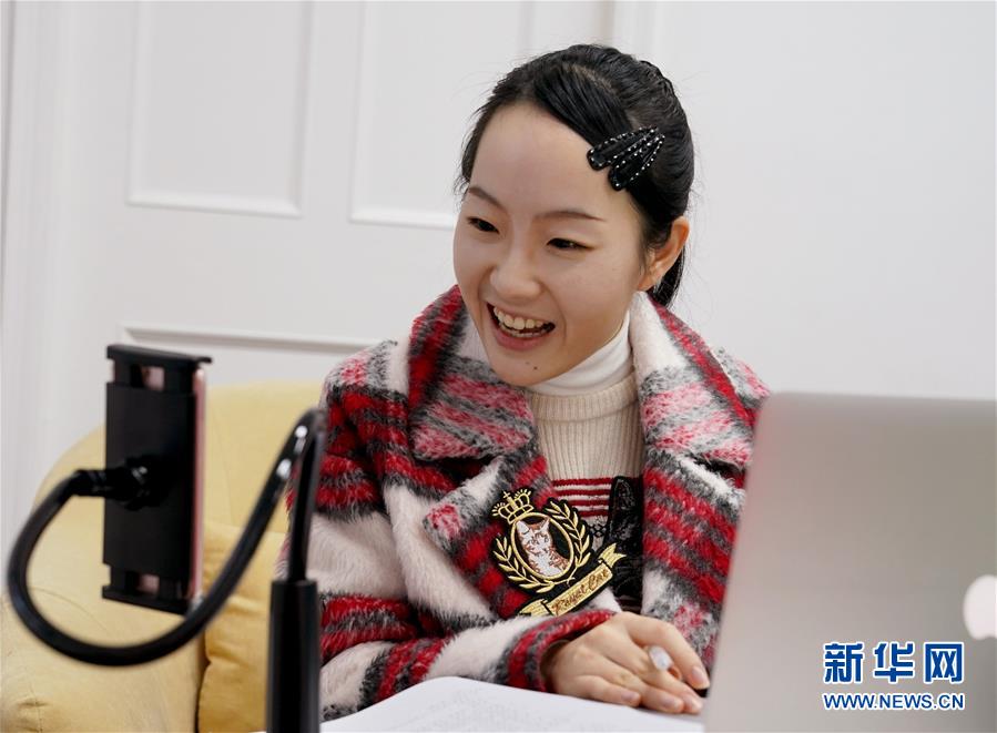 字母圈怎么给狗狗骂湿