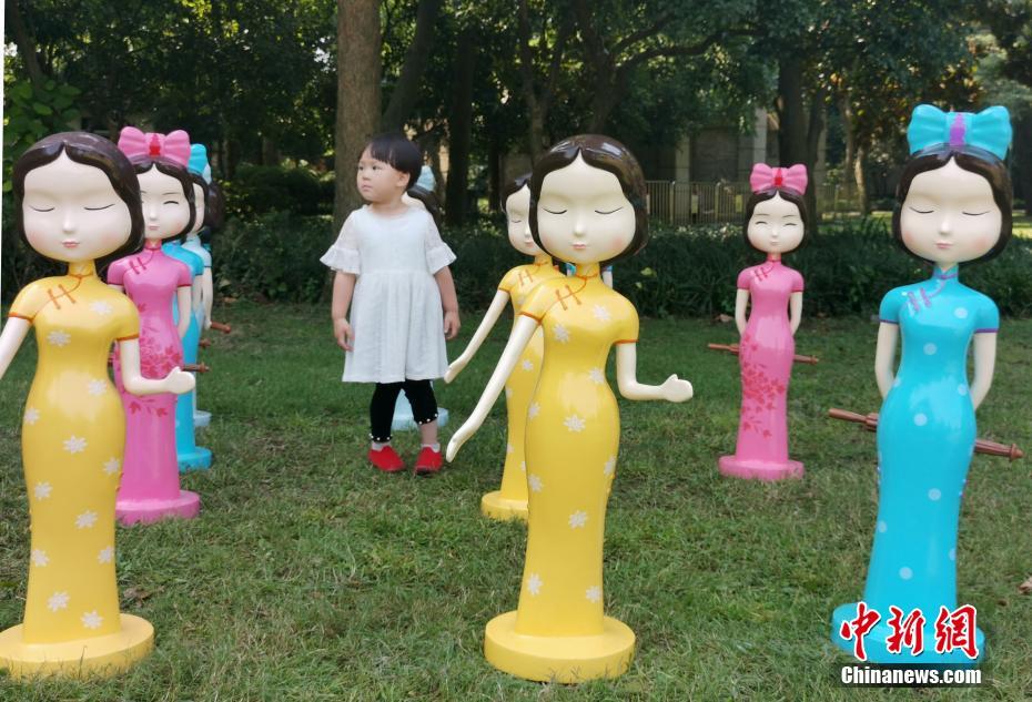女明星裸体看个够(无遮挡)
