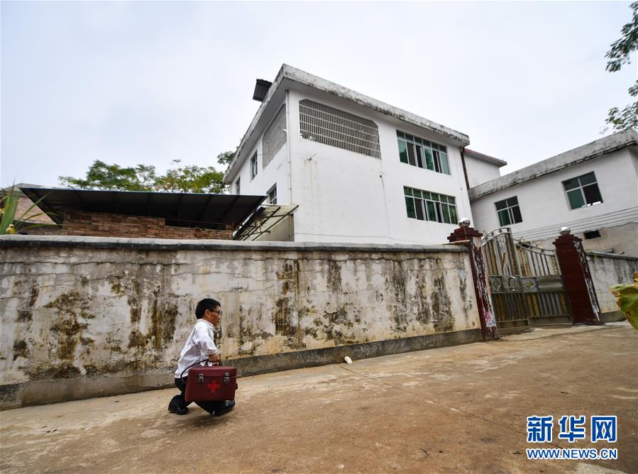 中国肏屄视频内射的