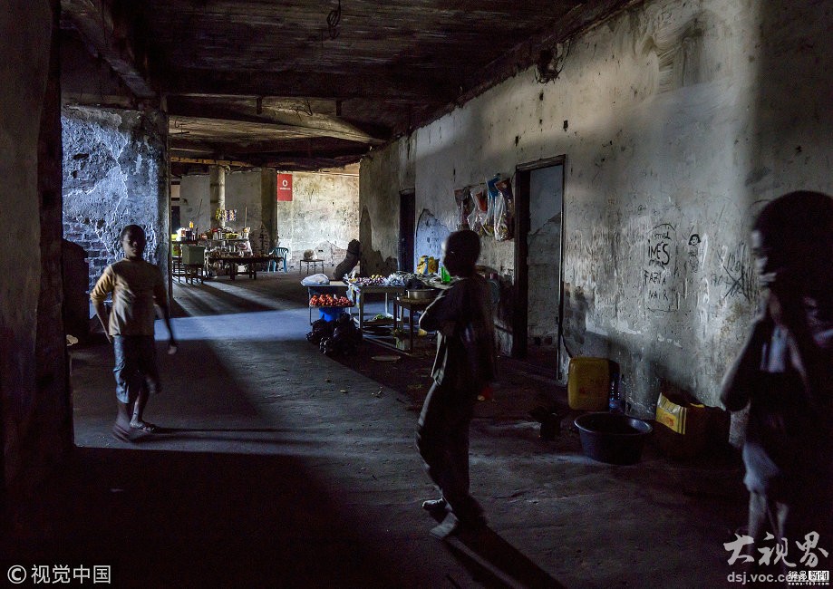 直攪的藝術：在冰晶與酒液交融間，尋回那份不加修飾的純粹 