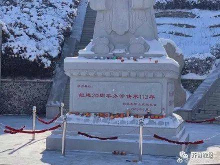 偷拍操B视频