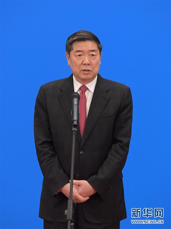 三级片成年人的电影