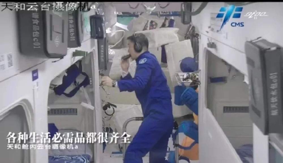 国产又大又粗又爽的毛片