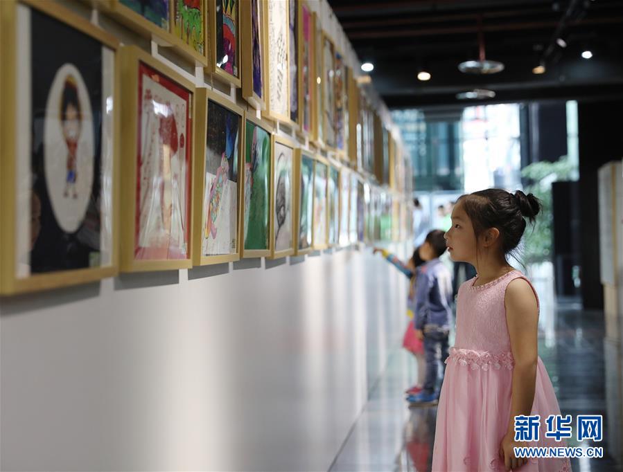 亚洲精品在线看