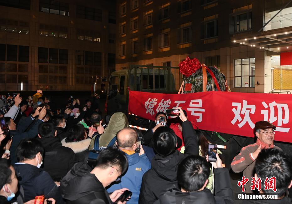韩国做爰无遮A片床戏