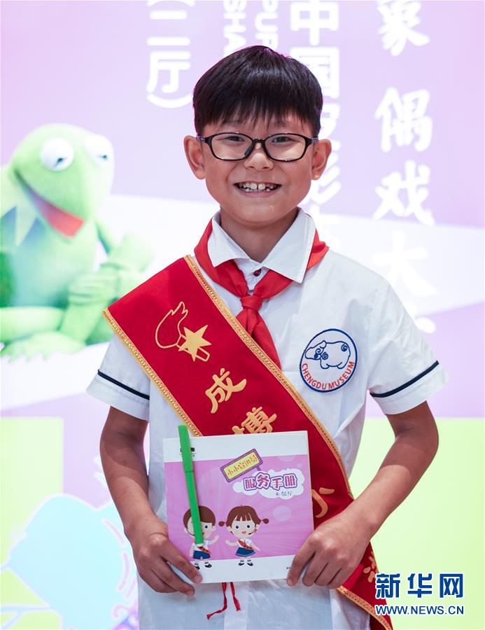 真实偷拍各种走光福利小视频