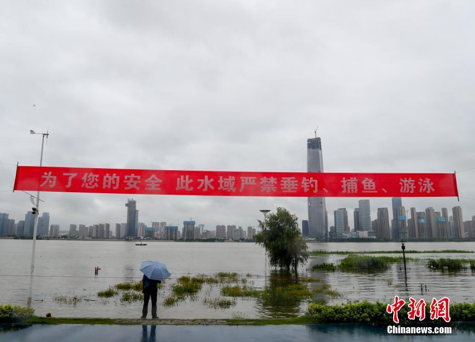 中国性爱三级片