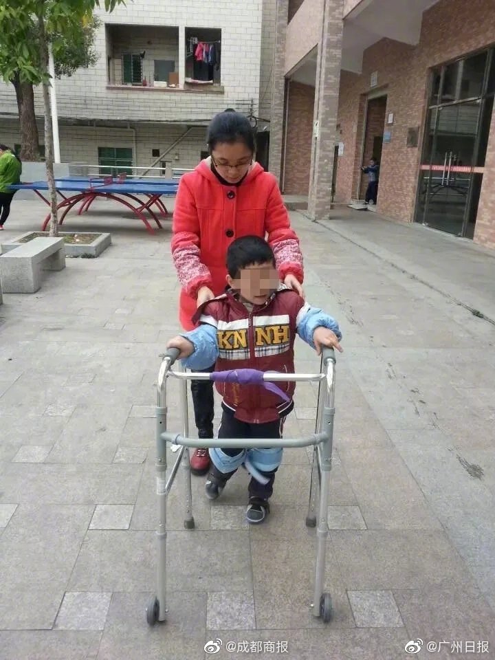 亲近相尾中字