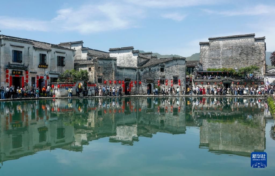 Chinese公共男澡堂偷拍